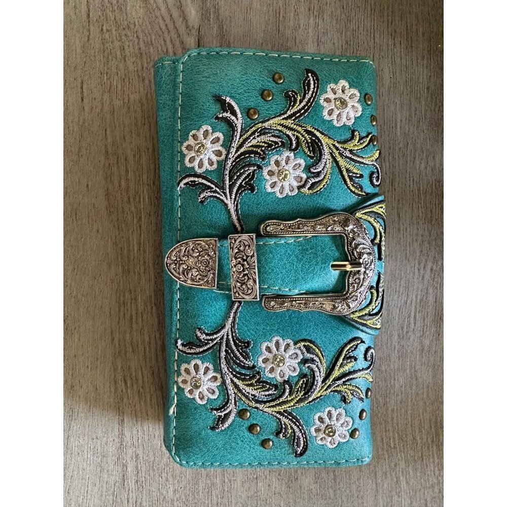 Teal western wallet with daisy's and buckle, like new!